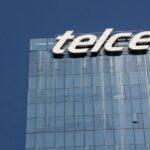 Telcel pide a sus clientes vincular teléfono con CURP e INE o su línea será suspendida