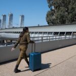 SRE reporta a 121 mexicanos evacuados de Medio Oriente; embajadas permanecen en alerta